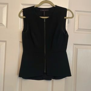 Size small peplum bgbg sleeveless top in perfect condition. Very flattering.